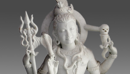 Shiva描绘了多臂和三叉戟