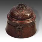 Round Lidded Box with Hasp