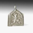 斑块护身符depicting Hanuman